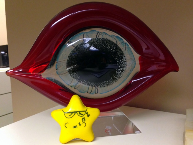 Fergus went to missmylin's second training too.  He really liked the artwork all over this clinic.  This glass eye is from Venice.